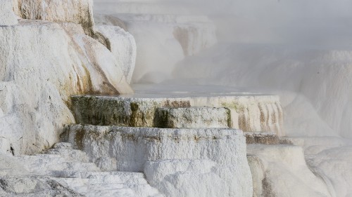 Sinterterrasse Mammoth Hot Springs   (Klicken zum öffnen)