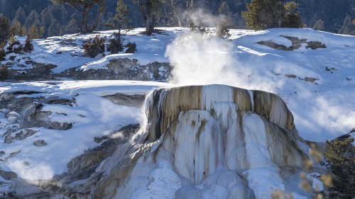 Geyser   (Klicken zum öffnen)