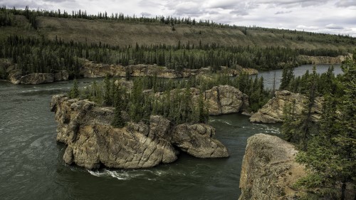 Five Finger Rapids im Yukon River   (Klicken zum öffnen)