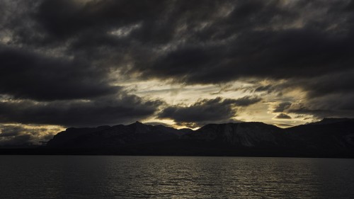 Abendstimmung am Tagish Lake   (Klicken zum öffnen)