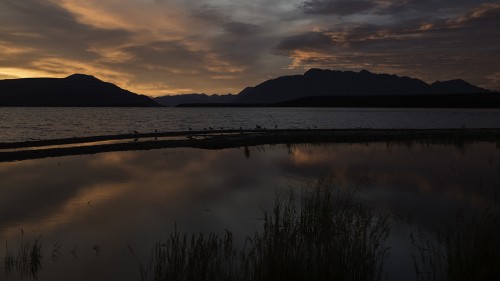 Am Neknak Lake   (Klicken zum öffnen)