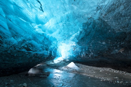 Ca. 300m im Innern des Gletschers   (Klicken zum öffnen)