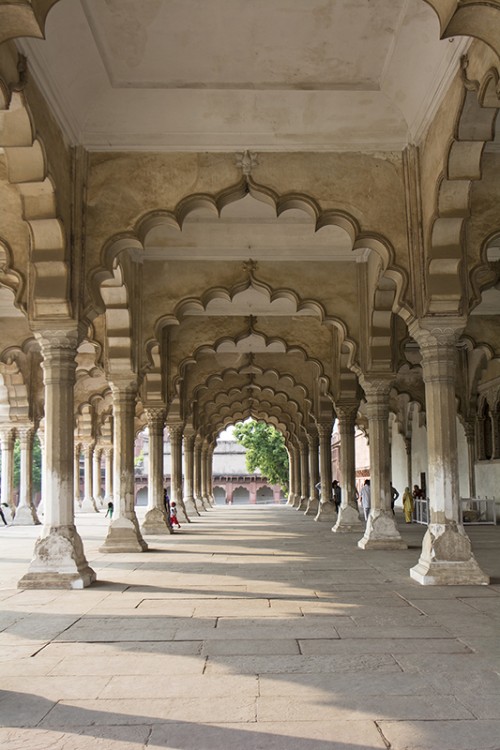 Säulengang der Audienzhalle, Fathepur Sikri   (Klicken zum öffnen)