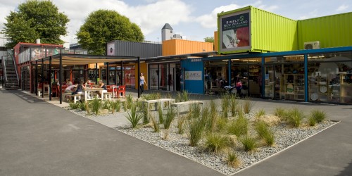 Nach dem Erdbeben provisorisch wieder aufgebauter Business-District in Christchurch   (Klicken zum öffnen)
