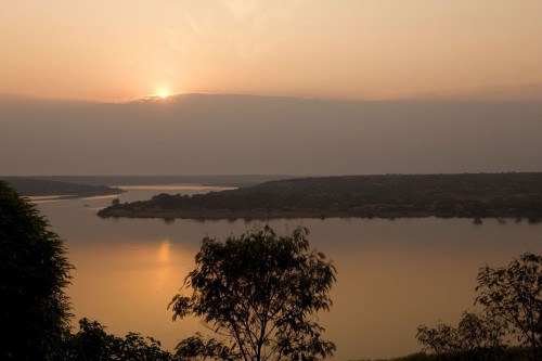 Sunset am Kazinga Channel   (Klicken zum öffnen)