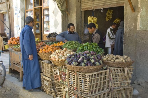 Strassenmarkt in der Oase Bahariya   (Klicken zum öffnen)