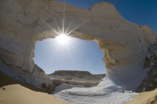 Arch im Gegenlicht   (Klicken zum öffnen)