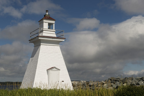 Port Medway Lighthouse, Nova Scotia, Canada   (Klicken zum öffnen)