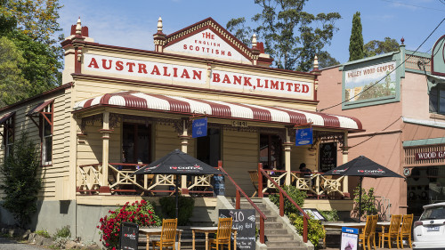 Eine Bank wie in alten Zeiten, Kangaroo Valley.   (Klicken zum öffnen)