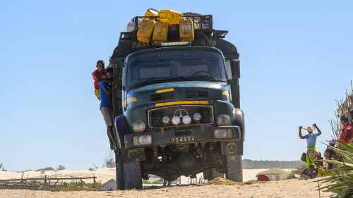 Uralt-Trucks sind allgegenwärtig   (Klicken zum öffnen)