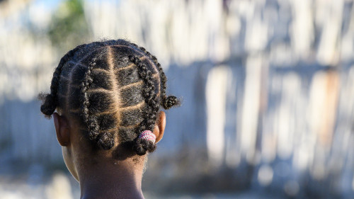 Für Frisuren wird viel Aufwand betrieben   (Klicken zum öffnen)