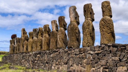 Ahu Tongariki   (Klicken zum öffnen)