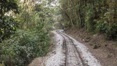 Die Fahrt mit ca. 30km/h dauert ca. 1 Stunde   (Klicken zum öffnen)