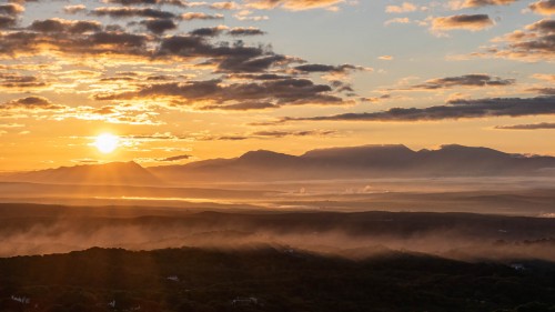 Sunrise im Reich des Luchses   (Klicken zum öffnen)